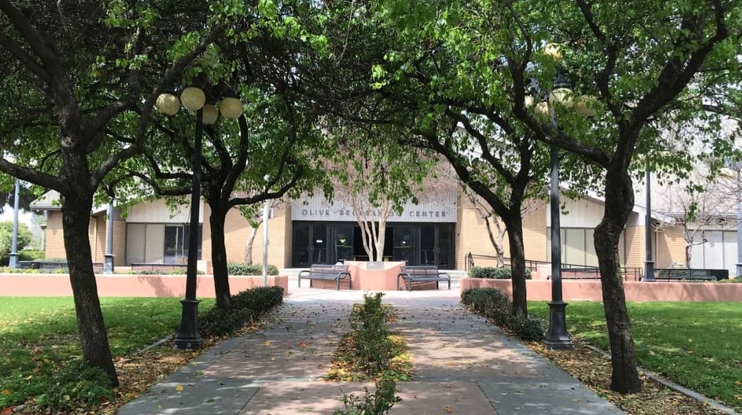 Photo of Olive Recreation Center from the outside.